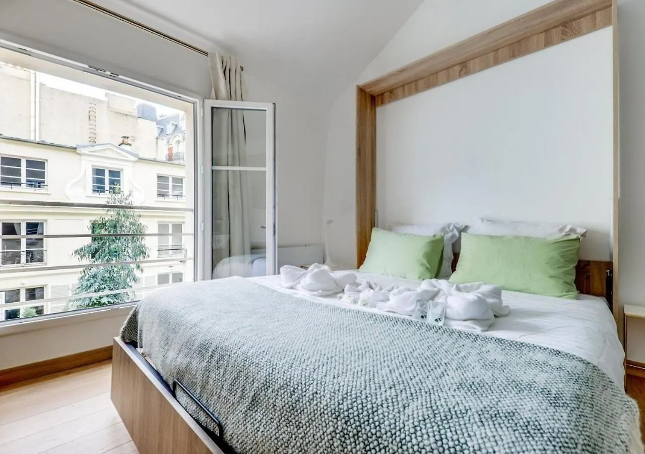 Sur Un Nuage - Calme & Renove - Odeon Apartment Paris