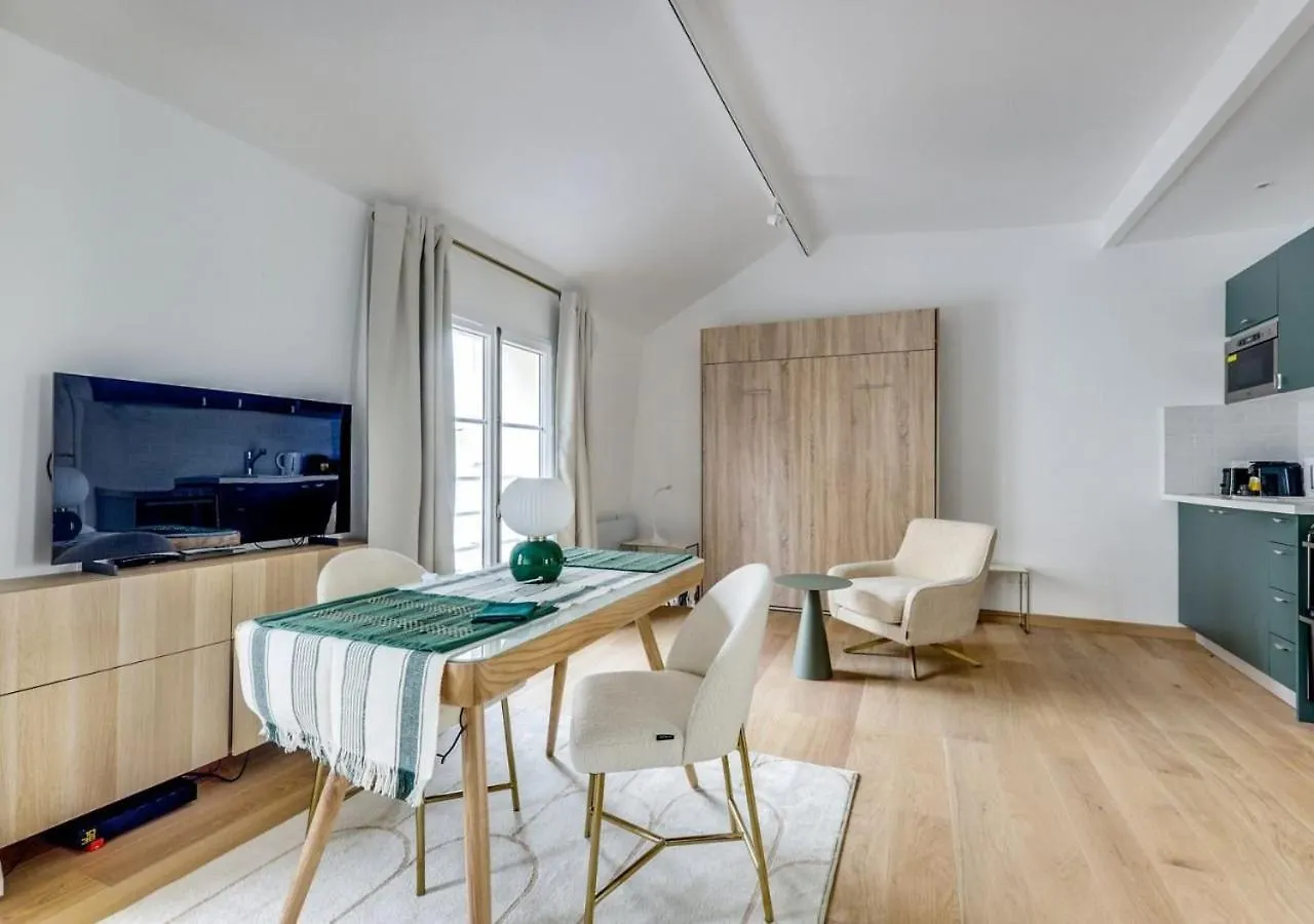 Appartement Sur Un Nuage - Calme & Renove - Odeon à Paris France